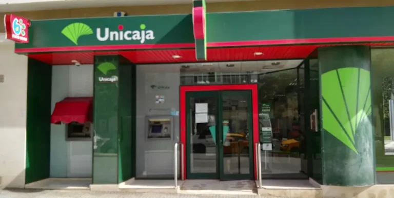 Guía paso a paso: Cómo devolver un recibo en Unicaja por internet de forma rápida y sencilla